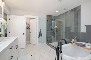 13041 75th Pl S, Seattle, WA 98178 - Photo 3