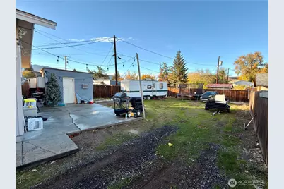 812 Ferry Street, Wenatchee, WA 98801 - Photo 5