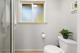 7419 NE 145th St, Kirkland, WA 98034 - Photo 15