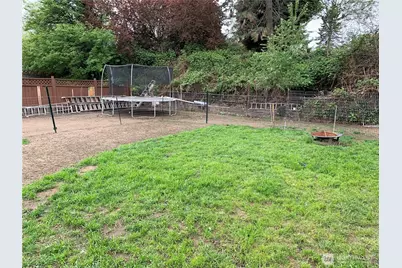 1429 Kirkland Avenue NE, Renton, WA 98056 - Photo 13