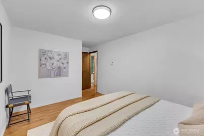 654 W Olympic Place #101, Seattle, WA 98119 - Photo 29