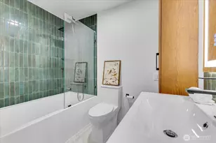 654 W Olympic Pl, Seattle, WA 98119 - Photo 25