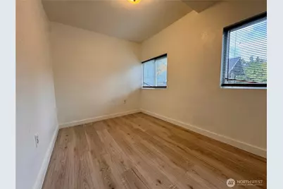 1409 W Railroad Avenue #B, Shelton, WA 98584 - Photo 5