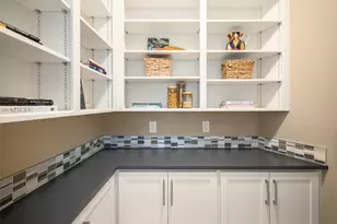 2507 Westmont Way W, Seattle, WA 98199 - Photo 17