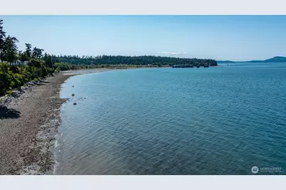 4100 Oakes Avenue, Anacortes, WA 98221 - Photo 5