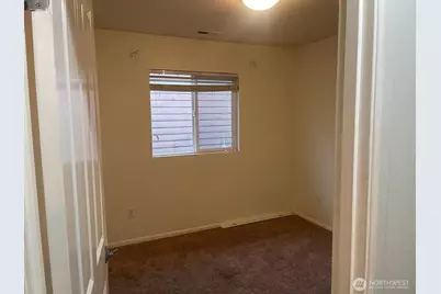 6827 41st Street E, Fife, WA 98424 - Photo 15