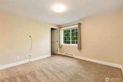 755 5th Avenue NW #D202, Issaquah, WA 98027 - Photo 17