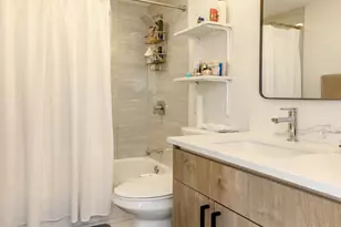 2000 NE 27th St, Renton, WA 98056 - Photo 19