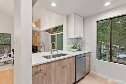 155 S 330th Street #D, Federal Way, WA 98003 - Photo 13