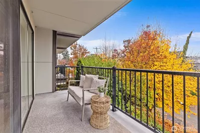 2516 Yale Avenue E #C, Seattle, WA 98102 - Photo 13