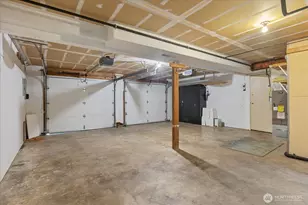 12020 NE 66th St, Kirkland, WA 98033 - Photo 33