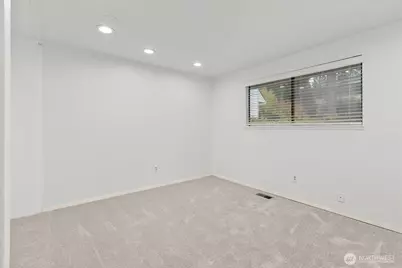 12020 NE 66th Street, Kirkland, WA 98033 - Photo 19
