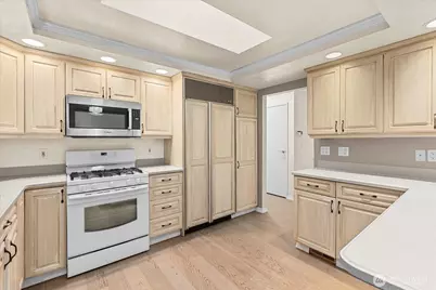 12020 NE 66th Street, Kirkland, WA 98033 - Photo 11