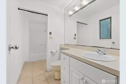 12020 NE 66th Street, Kirkland, WA 98033 - Photo 29