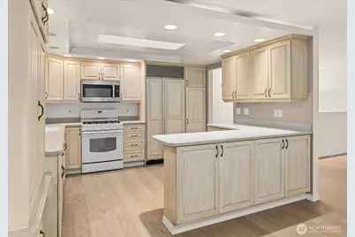 12020 NE 66th Street, Kirkland, WA 98033 - Photo 9