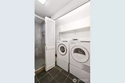 1301 Spring Street #10F, Seattle, WA 98104 - Photo 21