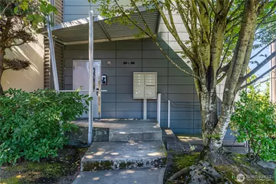 2731 Boylston Avenue E #300, Seattle, WA 98102 - Photo 5