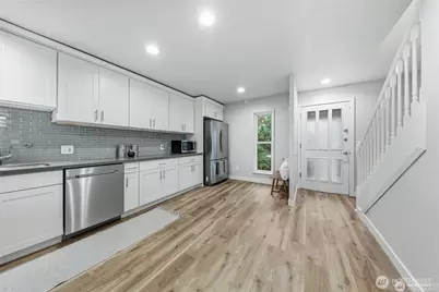 1940 N Northgate Way, Seattle, WA 98133 - Photo 11