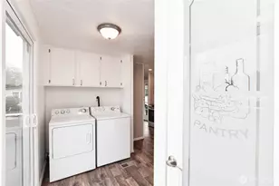 13320 Hwy 99, Everett, WA 98204 - Photo 25