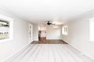 13320 Hwy 99, Everett, WA 98204 - Photo 11