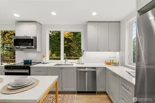 4409 B 21st Ave SW, Seattle, WA 98106 - Photo 9