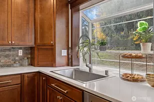 16710 W Lake Goodwin Rd, Stanwood, WA 98292 - Photo 11