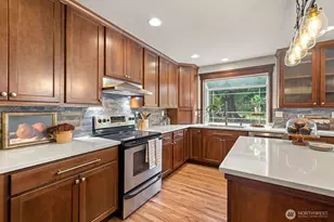 16710 W Lake Goodwin Rd, Stanwood, WA 98292 - Photo 9