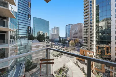 10650 NE 9th Place #923, Bellevue, WA 98004 - Photo 1