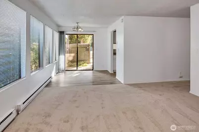 1604 149th Place SE #2, Bellevue, WA 98007 - Photo 13