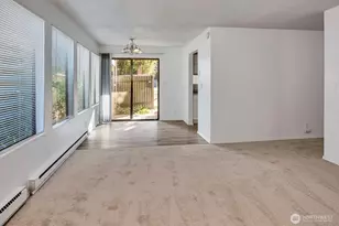 1604 149th Pl SE, Bellevue, WA 98007 - Photo 13