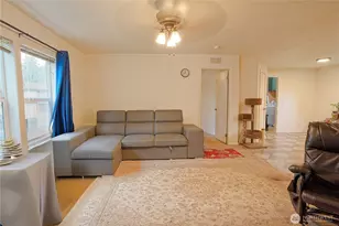 30 Sandstone Pl, Port Angeles, WA 98362 - Photo 3