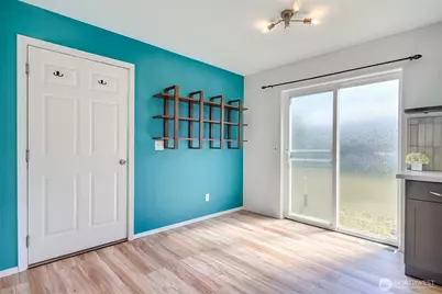 3910 S Holly Street, Seattle, WA 98118 - Photo 9