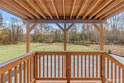 907 Orting Kapowsin Highway E, Orting, WA 98360 - Photo 17