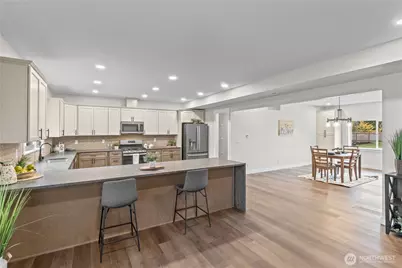 907 Orting Kapowsin Highway E, Orting, WA 98360 - Photo 11