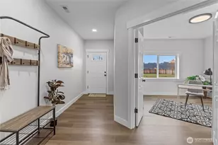 907 Orting Kapowsin Hwy E, Orting, WA 98360 - Photo 5