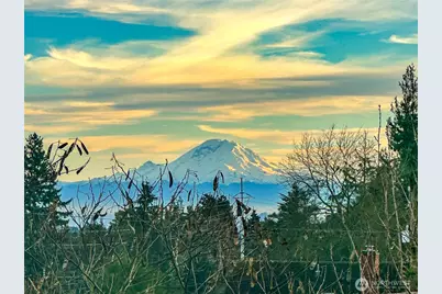 12037 Fremont Avenue N #1 & 2, Seattle, WA 98133 - Photo 3