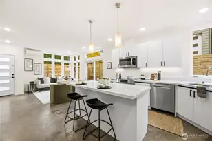 12037 Fremont Ave N, Seattle, WA 98133 - Photo 27