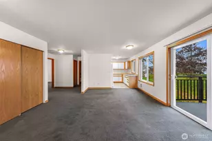 4255 Wintergreen Cir, Bellingham, WA 98226 - Photo 9