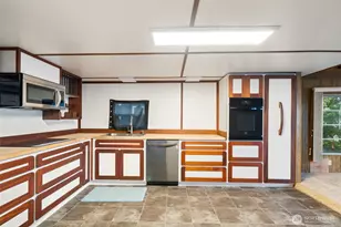 1323 S McDonald St, Port Angeles, WA 98363 - Photo 11