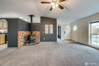 704 87th Avenue NE #2, Lake Stevens, WA 98258 - Photo 7