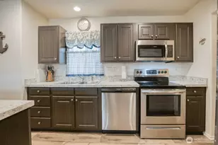 510 Sunset Ave NE, Ocean Shores, WA 98569 - Photo 9