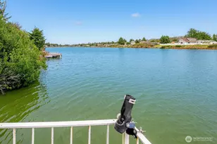 510 Sunset Ave NE, Ocean Shores, WA 98569 - Photo 1