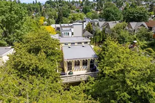 1724 26th Ave, Seattle, WA 98122 - Photo 27