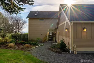 4065 Sunny Hill Ln, Lummi Island, WA 98262 - Photo 7