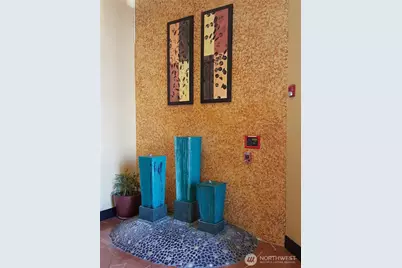 668 S Lane Street #314, Seattle, WA 98104 - Photo 23