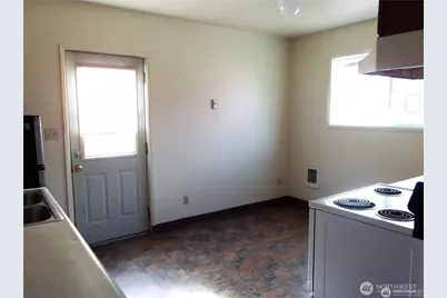 210 212 W Tacoma Avenue, Westport, WA 98595 - Photo 9