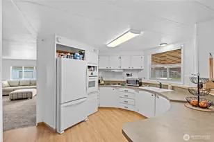 13501 Ridgewood Dr E, Bonney Lake, WA 98391 - Photo 13