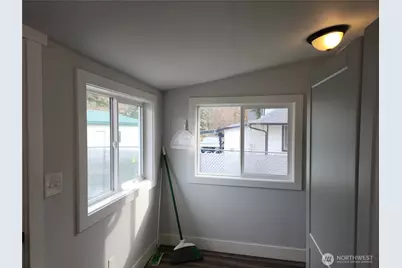 403 Louviers Avenue, DuPont, WA 98327 - Photo 31