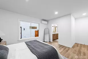 10813 24th Ave NE, Seattle, WA 98125 - Photo 17