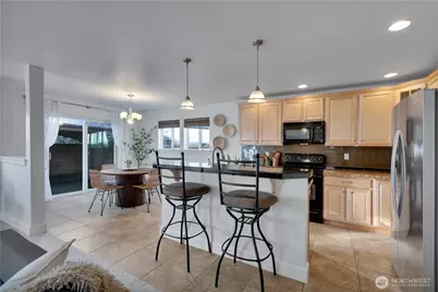 18313 101st Street E, Bonney Lake, WA 98391 - Photo 11